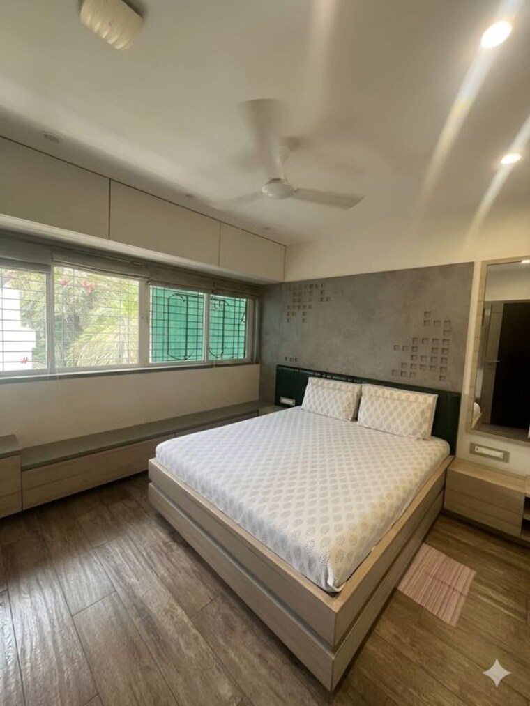 Bedroom, poonam-apartments-worli 1 Bedroom 500 Sq.Ft. Apartment In Worli Mumbai 10458807