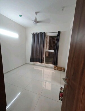 Room in 2 BHK Apartment at Godrej Ananda, Bagaluru – for Rent