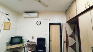 3 BHK Apartment For Rent in Model Colony