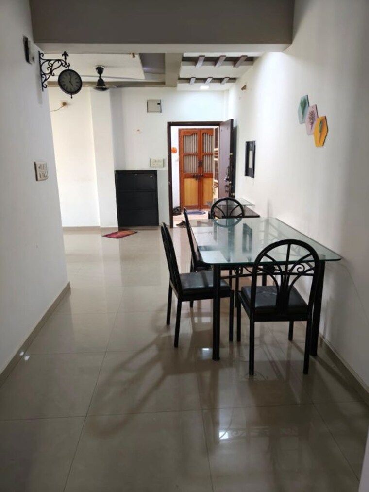 Gym, satellite 2 Bedroom 1250 Sq.Ft. Apartment In Satellite Ahmedabad 10458853