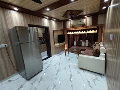 2 BHK Apartment For Rent in Goregaon East