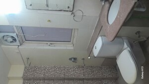 Furnished Amenities in 3 BHK Builder Floor at Unitech Woodstock Floors, Sector 50 – for Rent