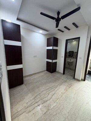 Bedroom in 2 BHK Builder Floor at Paschim Vihar – for Rent
