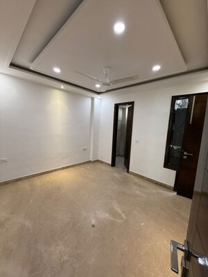 Bedroom in 3 BHK Independent House at Paschim Vihar – for Rent
