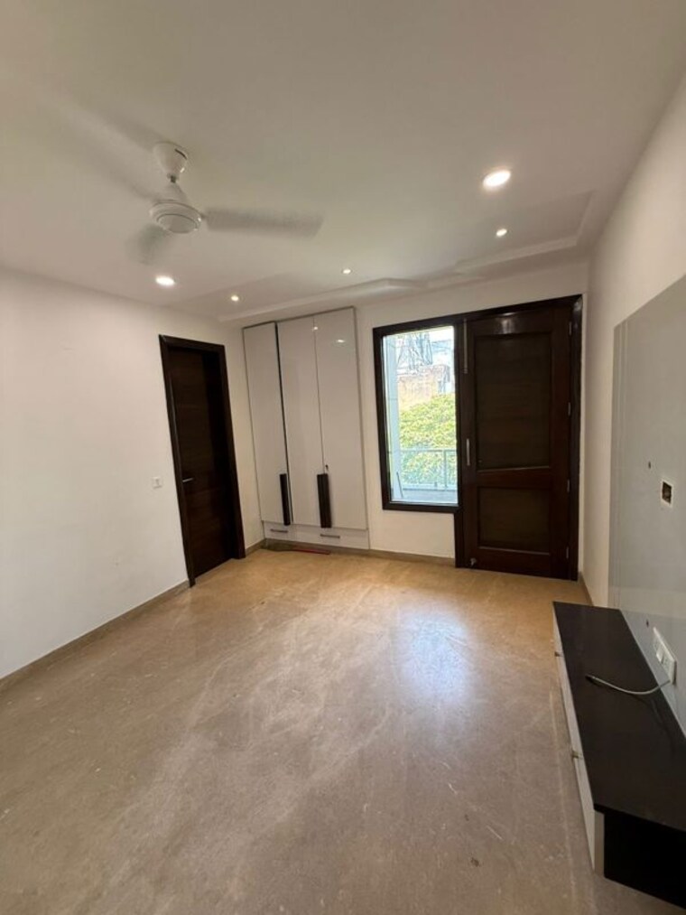 Bedroom, paschim vihar 3 Bedroom 200 Sq.Yd. Independent House In Paschim Vihar Delhi 10458896