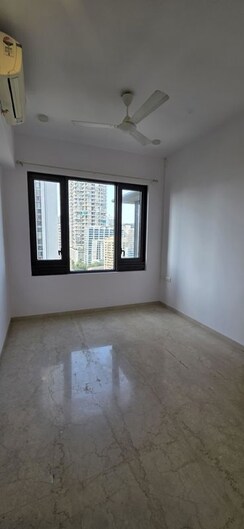 2 BHK + Pooja Room,Servant Room Apartment For Rent in Lodha The Park