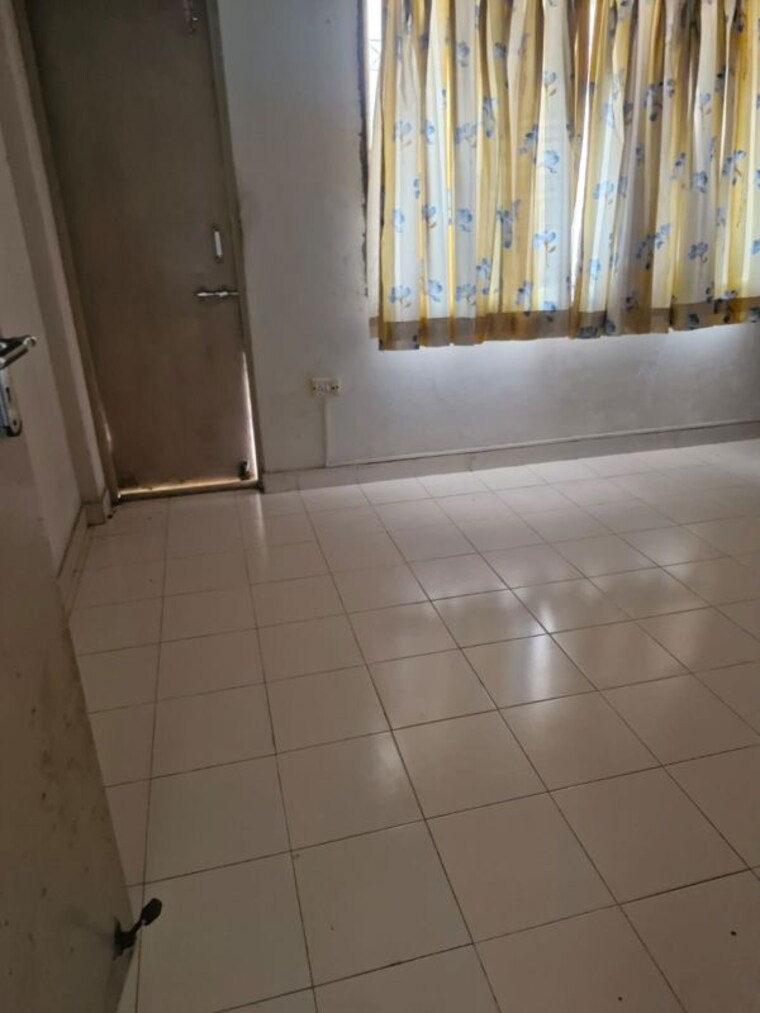 Bathroom, dayanand-garden 2 Bedroom 900 Sq.Ft. Apartment In Wanowrie Pune 10458921