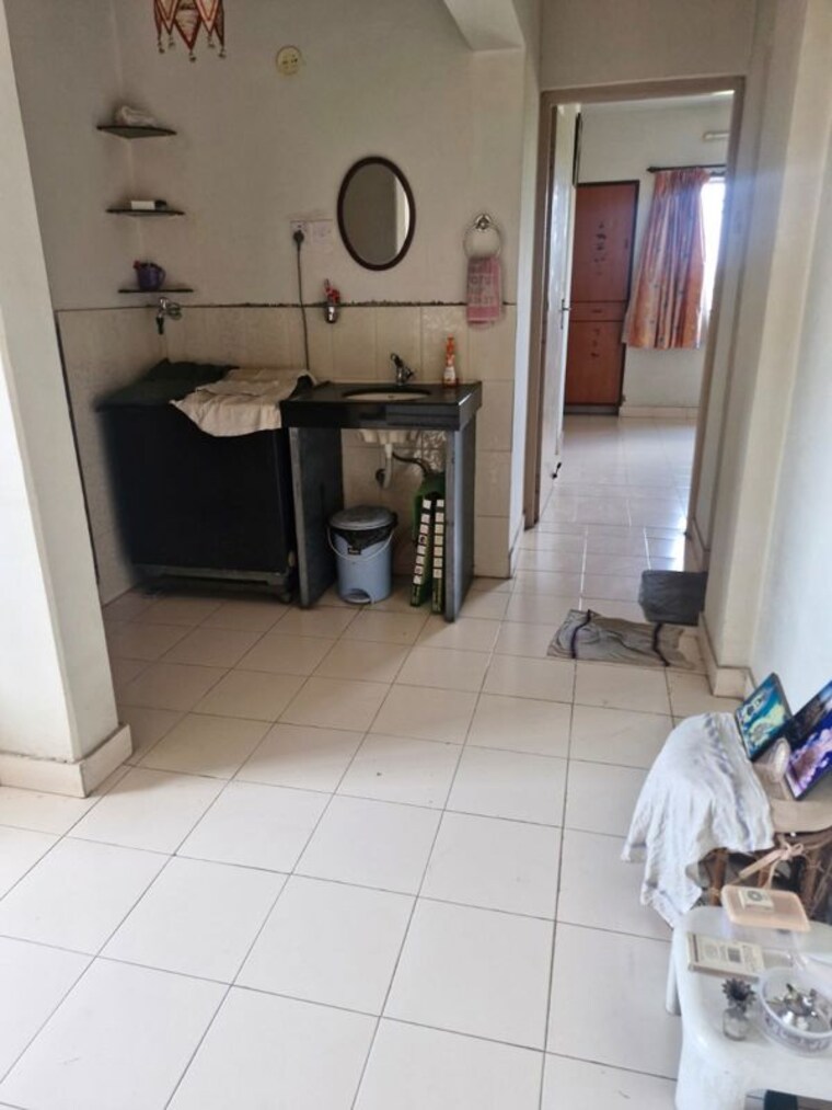 Bathroom, dayanand-garden 2 Bedroom 900 Sq.Ft. Apartment In Wanowrie Pune 10458921