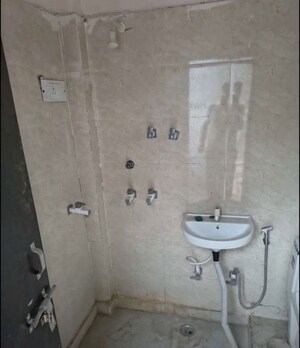 Bathroom in 2 BHK Builder Floor at Phi Iii Greater Noida – for Rent