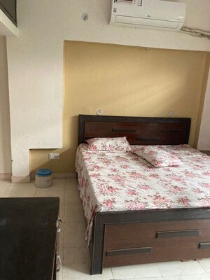 Bedroom in 2 BHK Builder Floor at Gamma Ii Greater Noida – for Rent