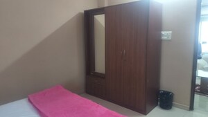 Room in 3 BHK Apartment at Jubilee Hills – for Rent