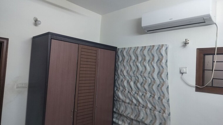 Room, banjara hills 3 Bedroom 1900 Sq.Ft. Apartment In Banjara Hills Hyderabad 10459072