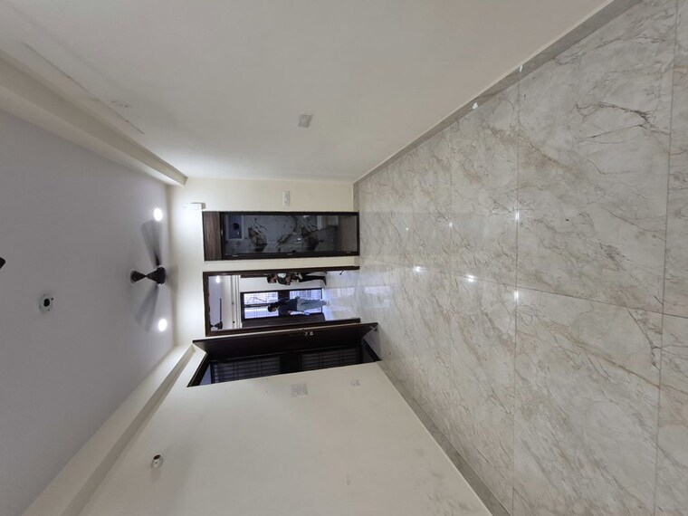 Room, mayur vihar 2.5 Bedroom 700 Sq.Ft. Builder Floor In Mayur Vihar Delhi 10459070
