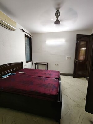 Bedroom in 3 BHK Builder Floor at Global Foyer, Sector 43 – for Rent