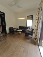 3 BHK 300 Sq.Yd. Builder Floor in Global Foyer