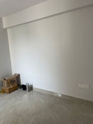 Room in 1 BHK Apartment at Sushant Golf City – for Rent