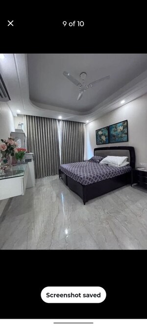 Bedroom in 2.5 BHK Builder Floor at Smart World Orchard, Sector 61 – for Rent