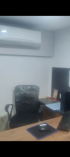 Furnished Amenities in  Office Space at Maruti Tower, Cbd Belapur Sector 11 – for Rent