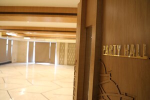 Staircase in 2 BHK Apartment at Vertex Solitaire, Kalyan West – for Sale