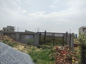  Land For Sale in Gaur City Mall, Sector 4 Greater Noida