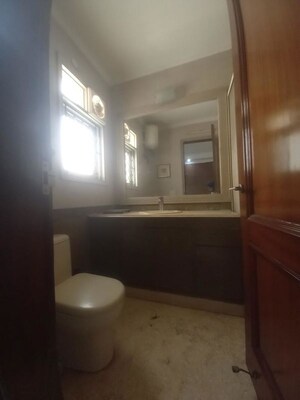 Bathroom in 3 BHK Builder Floor at Greater Kailash Part 3 – for Sale
