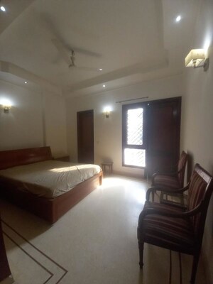 Master Bedroom in 3 BHK Builder Floor at Greater Kailash Part 3 – for Sale