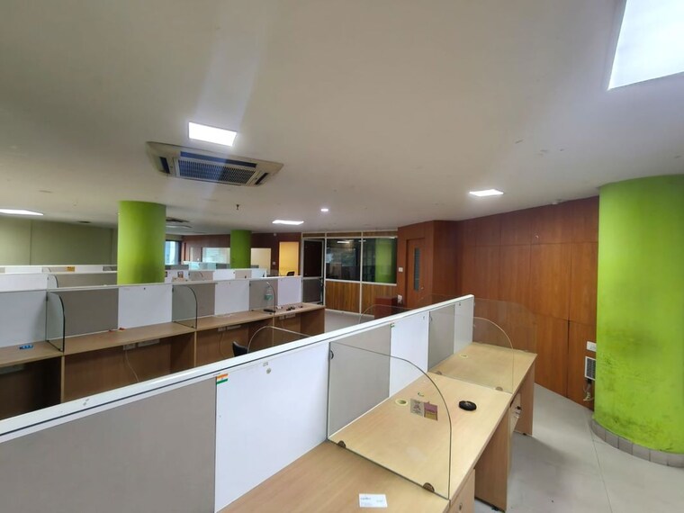 Team Area, pallimukku Commercial Office Space 2300 Sq.Ft. In Pallimukku Kochi 10459165