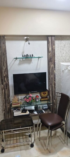 2 BHK Apartment For Rent in JP Unity Tower, Lower Parel