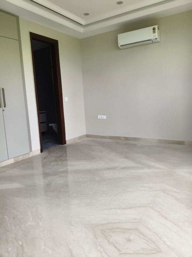 Room, saket 4 Bedroom 2500 Sq.Ft. Builder Floor In Saket Delhi 10459172