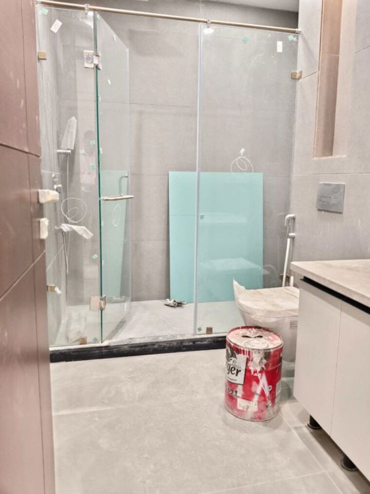 Bathroom, saket 4 Bedroom 2500 Sq.Ft. Builder Floor In Saket Delhi 10459172