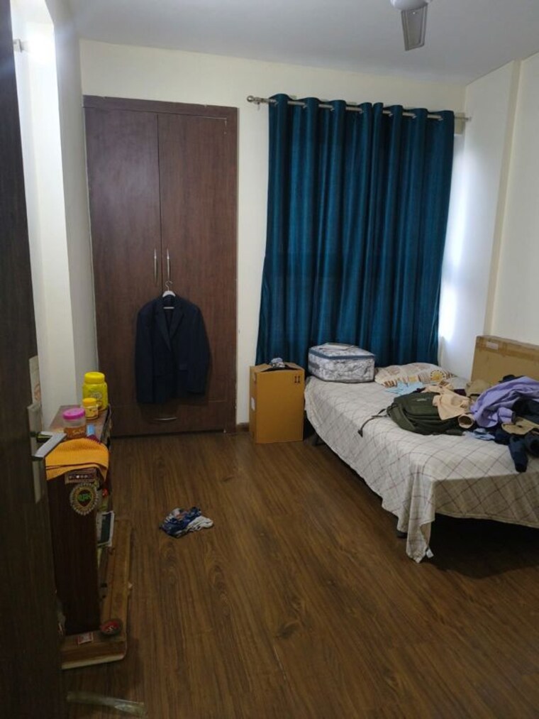 Bedroom, bptp-spacio 2 Bedroom 1100 Sq.Ft. Apartment In Sector 37d Gurgaon 10459171