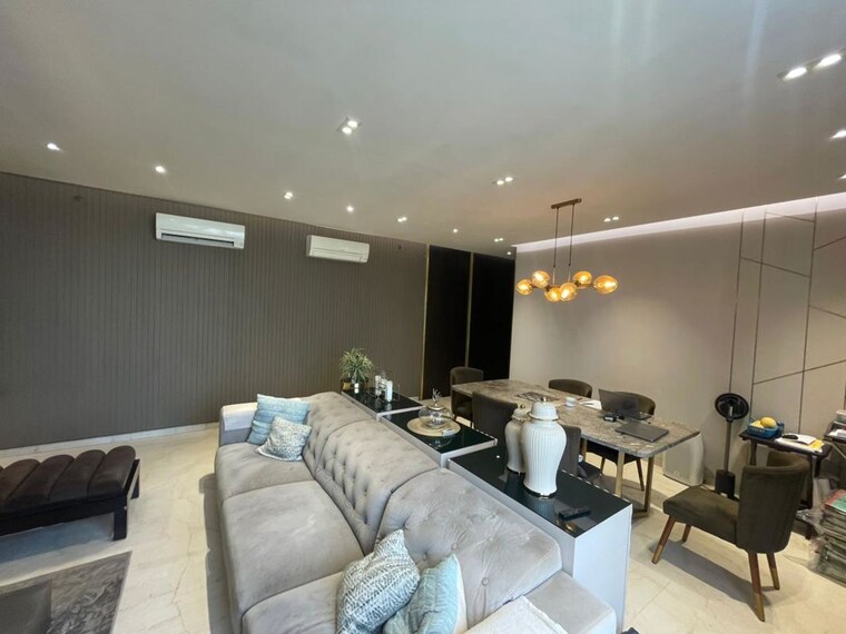 Living Room, oberoi-realty-esquire 3 Bedroom 1366 Sq.Ft. Apartment In Goregaon East Mumbai 9972821