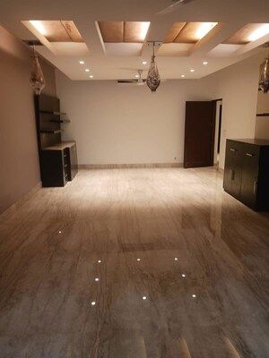 4 BHK Builder Floor For Rent in Panchsheel Park