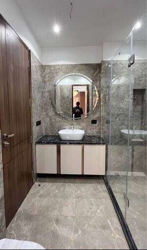 Bathroom in 2 BHK Apartment at Dlf Cyber City, Sector 24 – for Rent