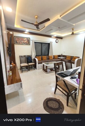 Hall in 1 RK Apartment at Mate Nagar – for Rent