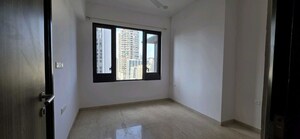 Room in 2 BHK Apartment at Lodha The Park, Worli – for Rent