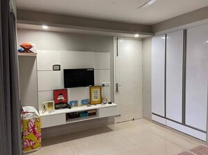Kitchen in 3 BHK Apartment at Dlf Cyber City, Sector 24 – for Rent