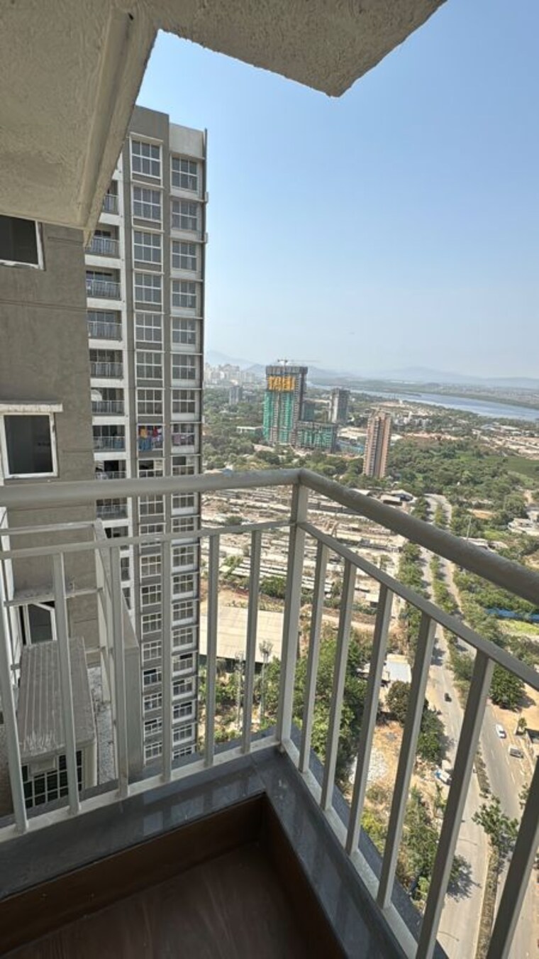 Exterior View, lodha-amara 2 Bedroom 750 Sq.Ft. Apartment In Kolshet Road Thane 10459241