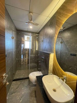 Kitchen in 3.5 BHK Apartment at Dlf Cyber City, Sector 24 – for Rent