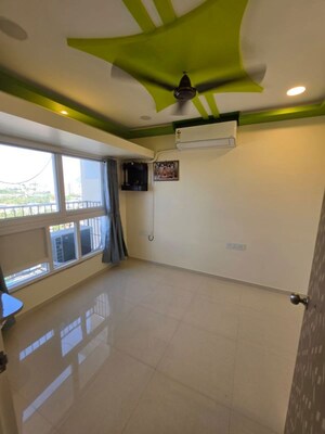 Room in 1 BHK Apartment at Nehru Nagar – for Rent