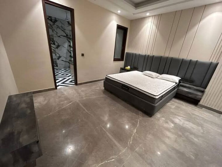 Room, dlf-cyber-city 4 Bedroom 2455 Sq.Ft. Apartment In Sector 24 Gurgaon 10459255