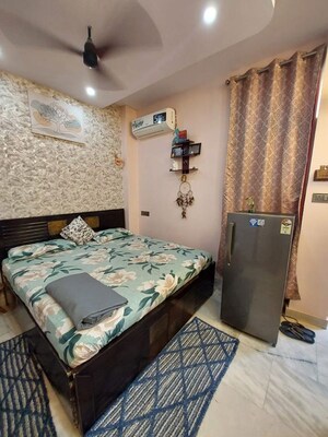 Bedroom in 1 RK Builder Floor at Malviya Nagar – for Rent