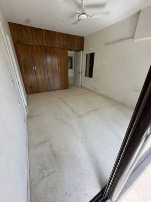 Master Bedroom in 3.5 BHK Apartment at Kalpataru Solitaire, Juhu – for Rent