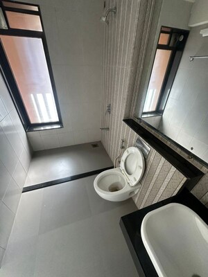 Bathroom in 3.5 BHK Apartment at Kalpataru Solitaire, Juhu – for Rent