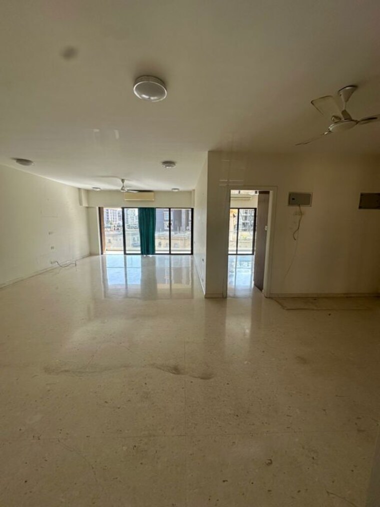 Hall, kalpataru-solitaire 3.5 Bedroom 2000 Sq.Ft. Apartment In Juhu Mumbai 10459275