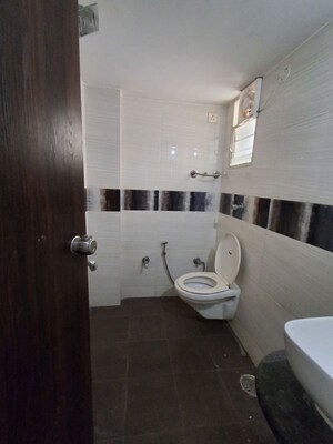 Bathroom in 2 BHK Apartment at Narendra Nagar – for Rent