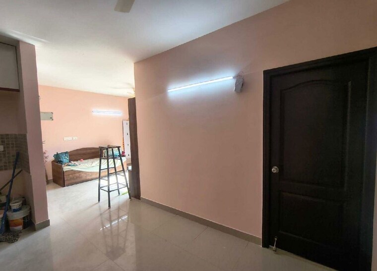 Room, sjr-hamilton-homes 3 Bedroom 1300 Sq.Ft. Apartment In Off Sarjapur Road Bangalore 10459293