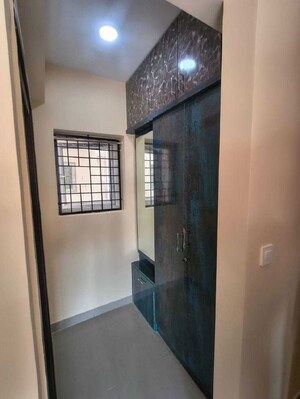 Room in 3 BHK Apartment at SJR Hamilton Homes, Off Sarjapur Road – for Rent