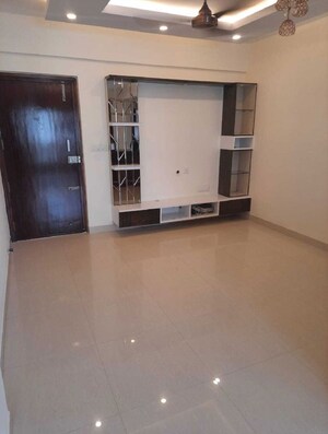 Room in 3 BHK Apartment at Mana Tropicale, Gattahalli – for Rent