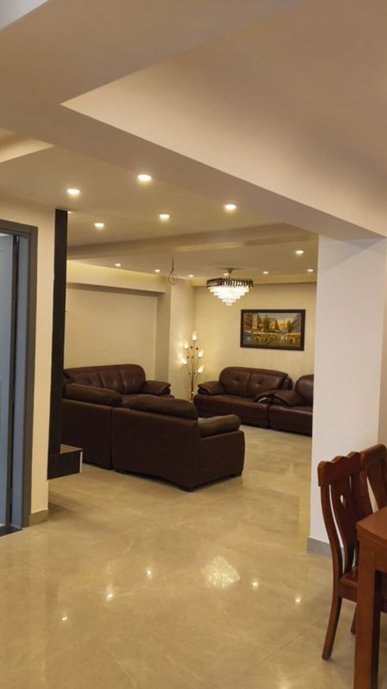 Living Room, lajpat nagar iii 4 Bedroom 200 Sq.Yd. Builder Floor In Lajpat Nagar Iii Delhi 10459312